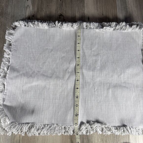 Ralph Lauren Home Light Gray Fringe Placemats Set Of 4 - Picture 6 of 8